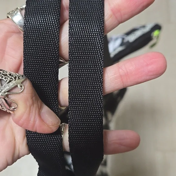 PINK Victoria's Secret Black/White Palm Tree Tote Bag - Picture 7 of 10